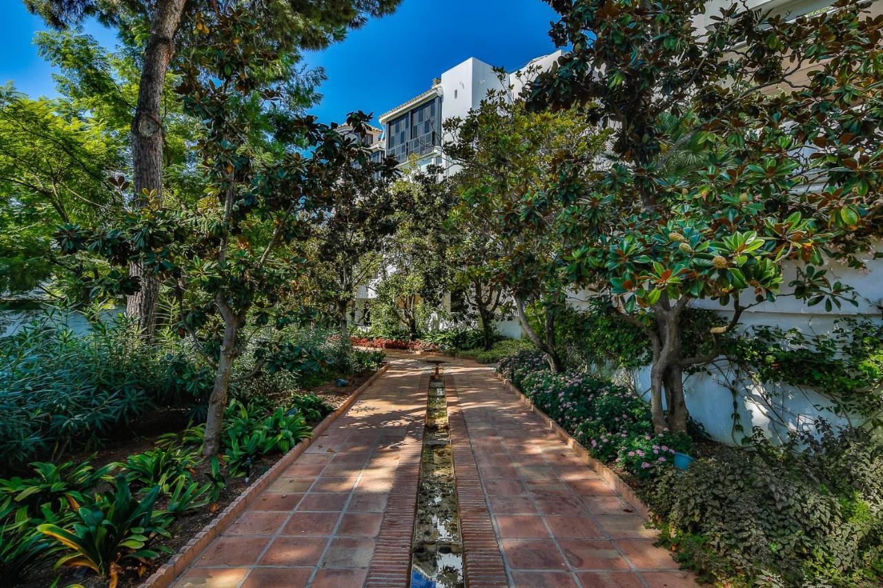Jardines Las Golondrinas Apartments Elviria Марбелья Екстер'єр фото